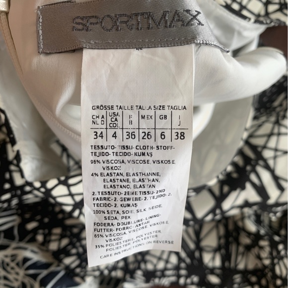 NWOT SportMax Graffiti Black & White Scribbled Writing Graphic Dress Peplum US 4 - Picture 4 of 9